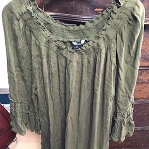 💚 3/$25 Millenium 1X olive green dress